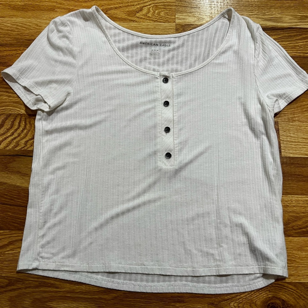 American Eagle shirt